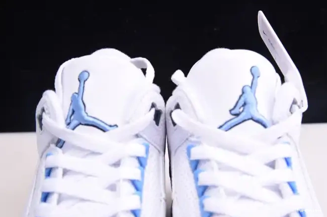 HYPE Jordan Air 3 UNC CT8532-104 0515
